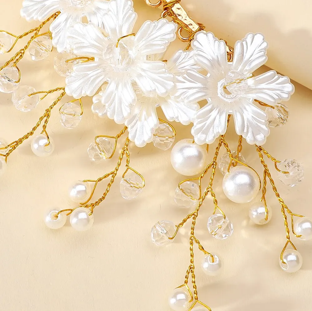1 PCS Geometric Handmade Metal Flower Simulated Pearl Bridal Sweet Clip Earrings For Women