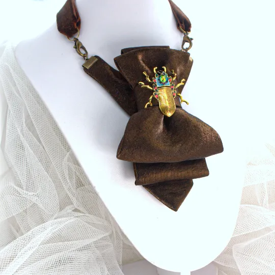 BOW TIE "EXOTIC GUEST"