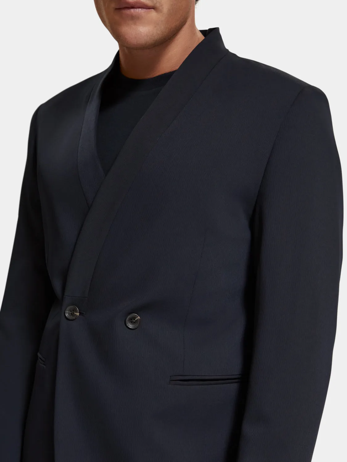 Double-breasted kimono collar blazer