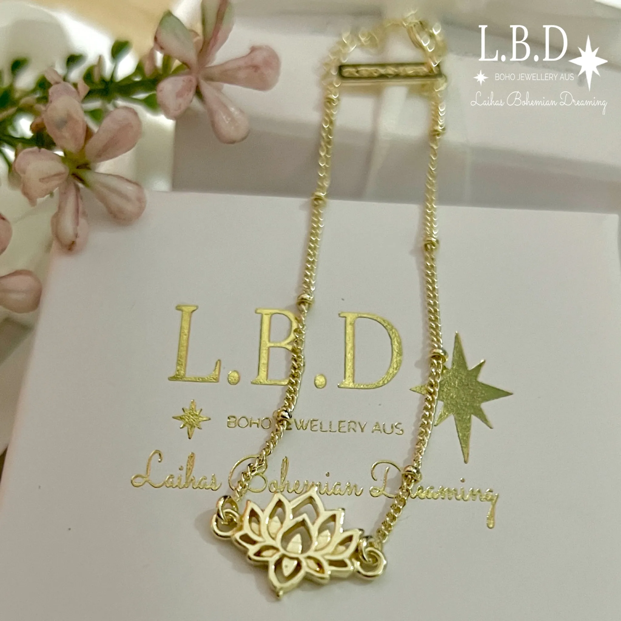 Laihas Lotus Flower Gold Bracelet