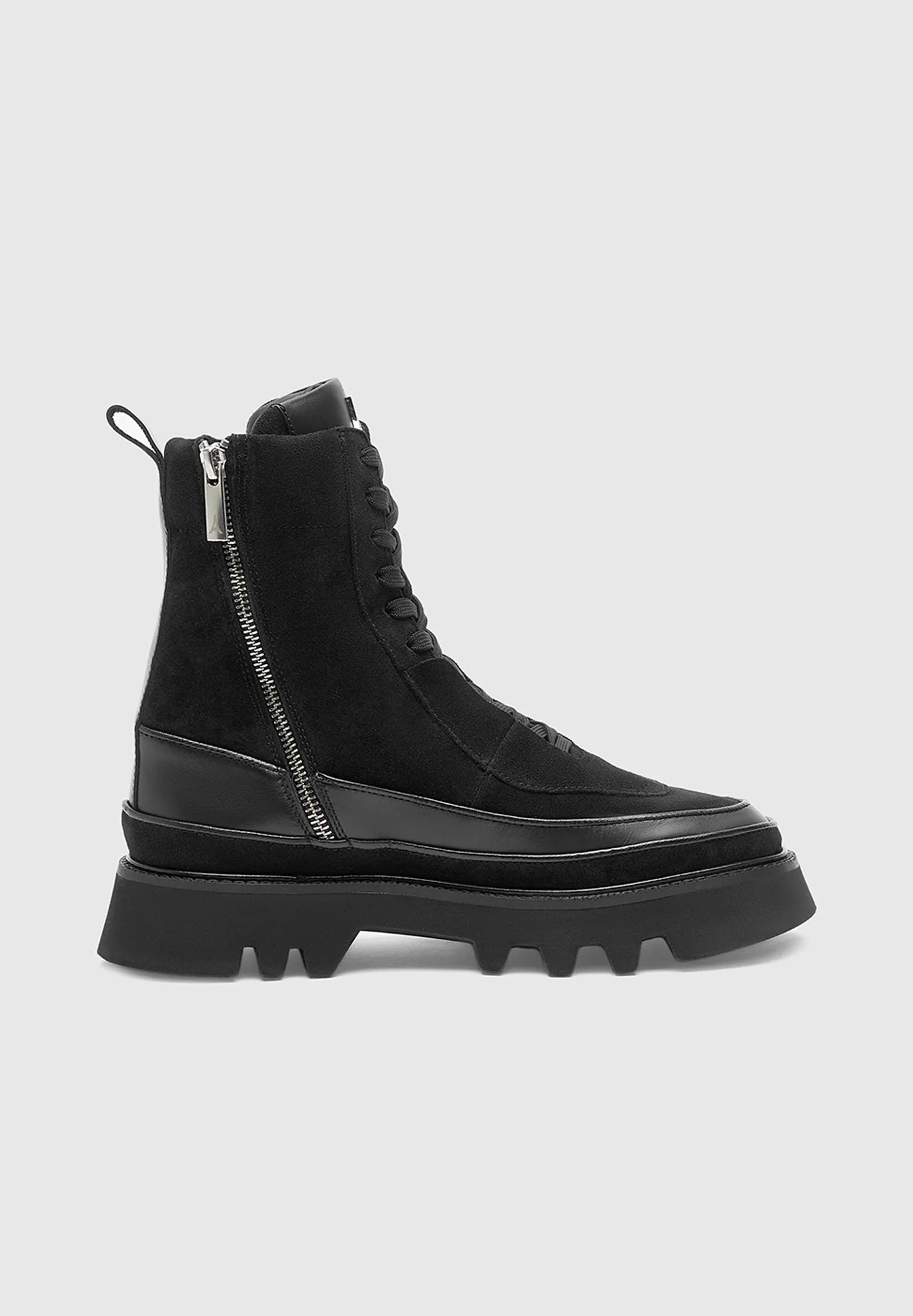 Le Combat - Black