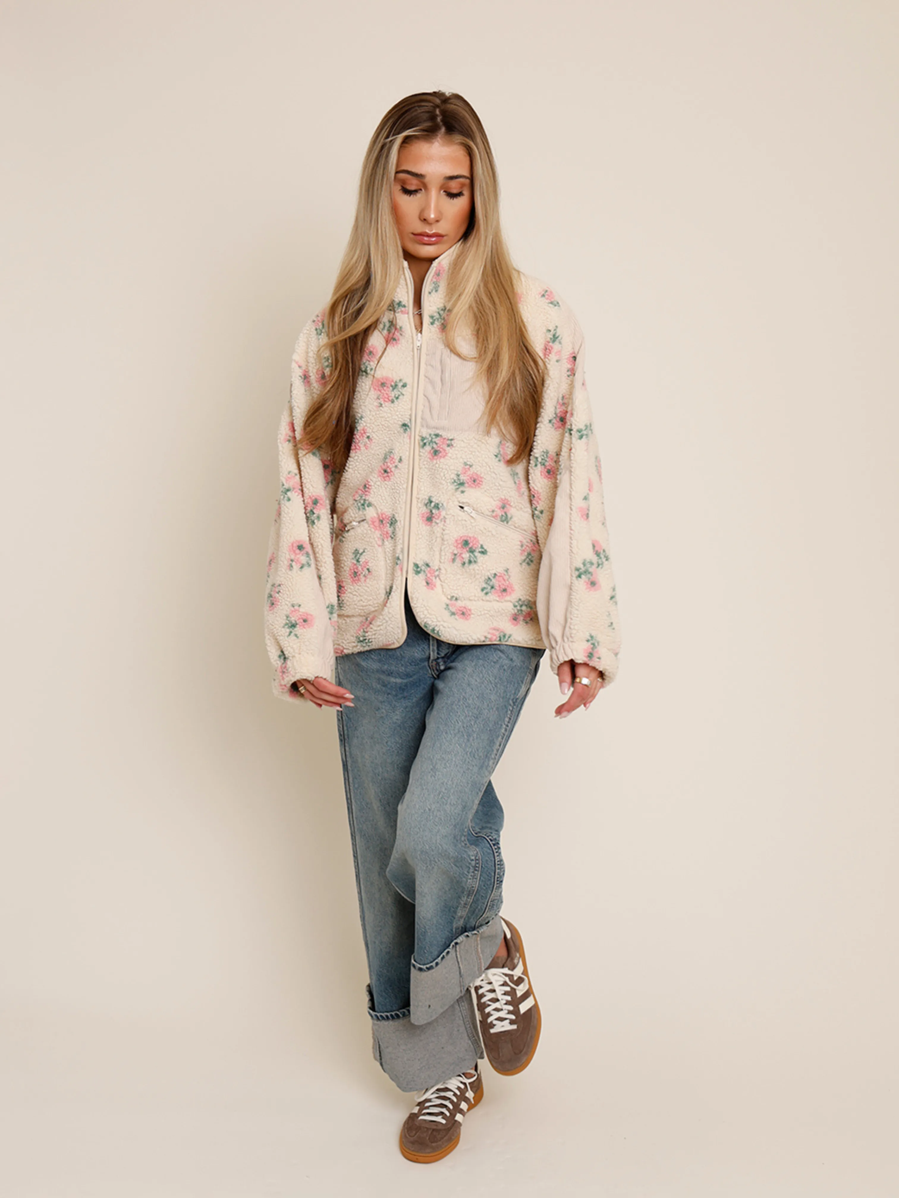 LOVE SHACK SHERPA