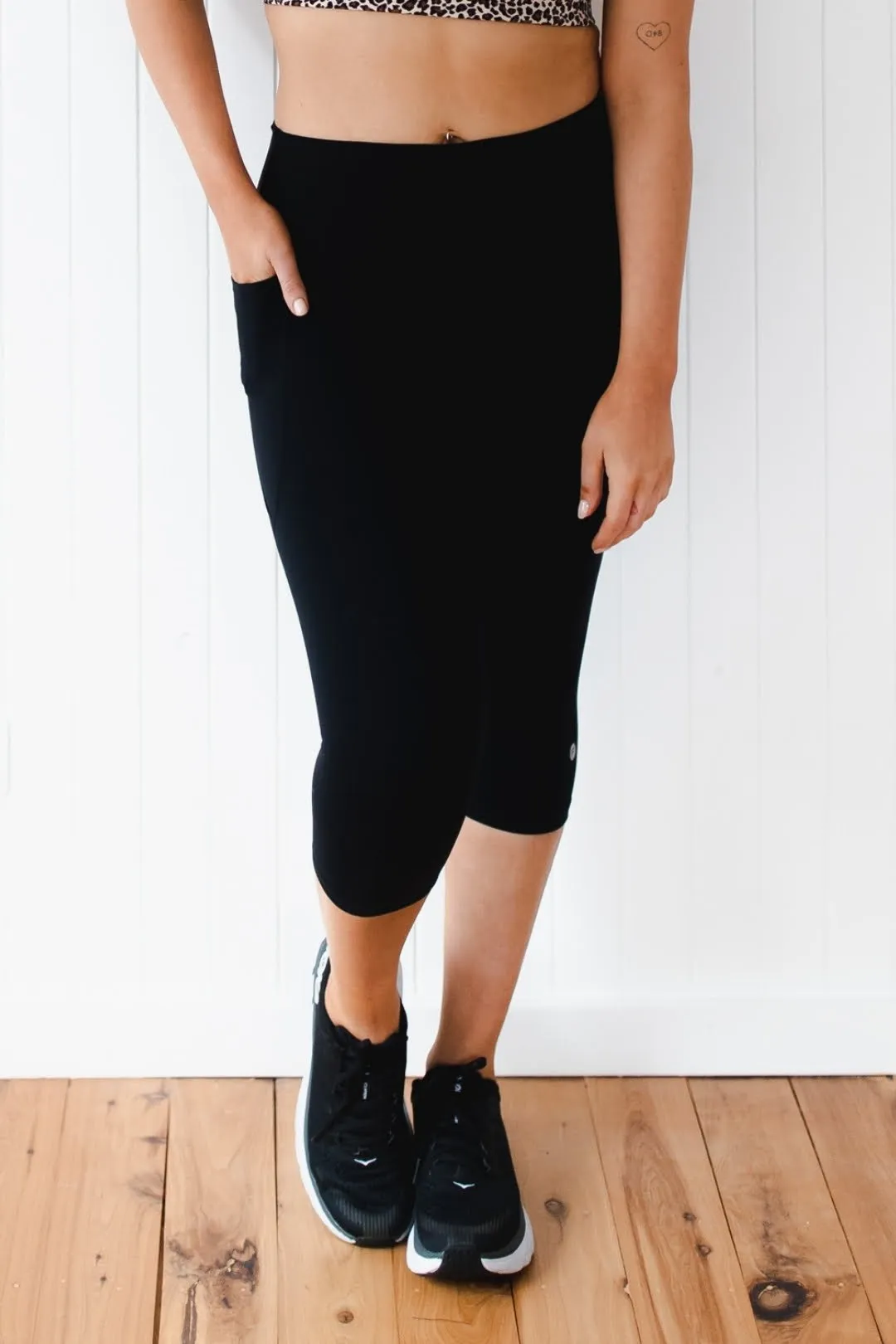 Mid Waist 5/8 - Black