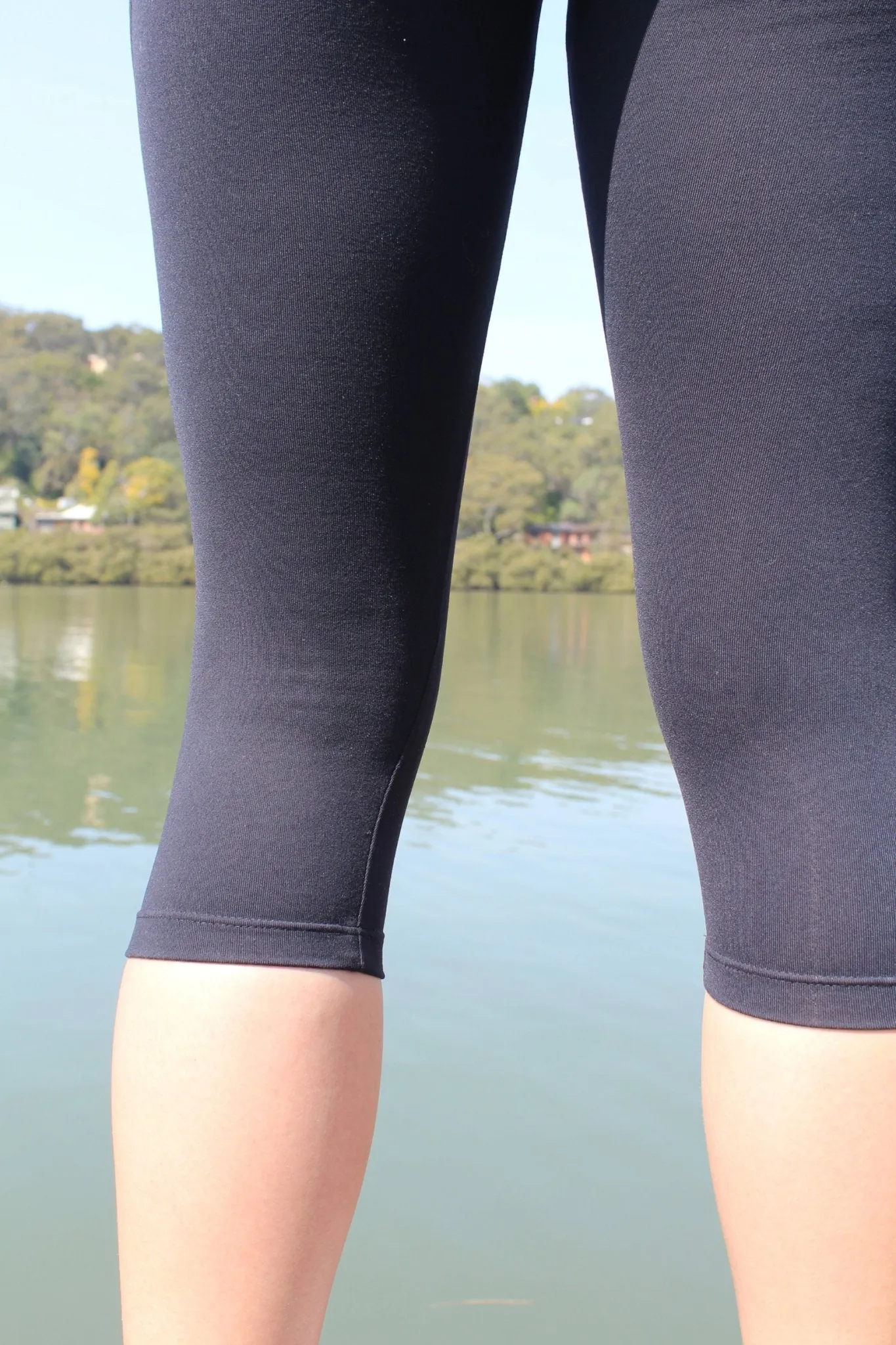 Mid Waist 5/8 - Black
