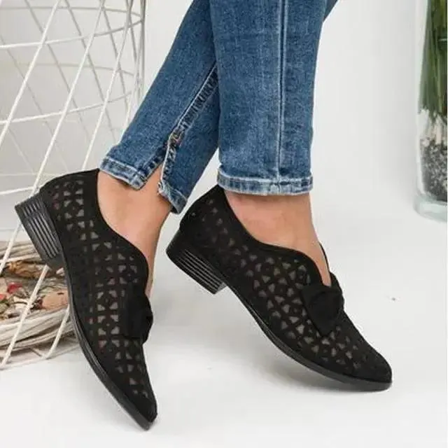 New Fashion Bowtie Pointed Flat Shoes Women