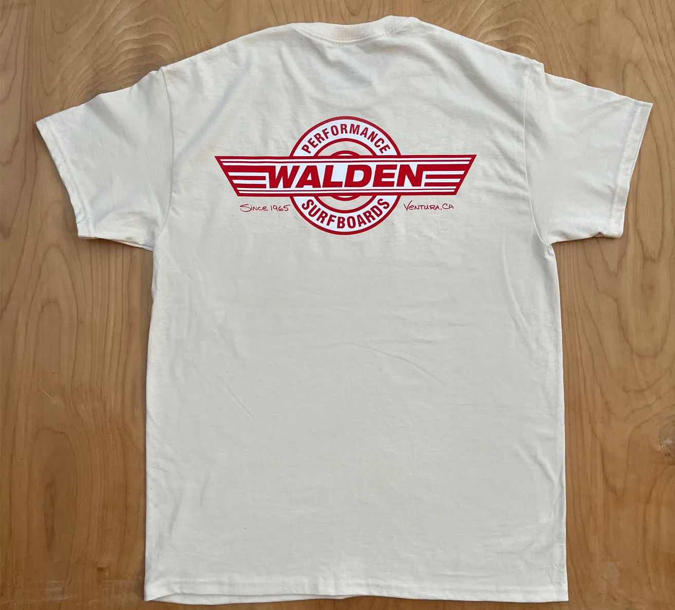 Performance logo: red logo - natural