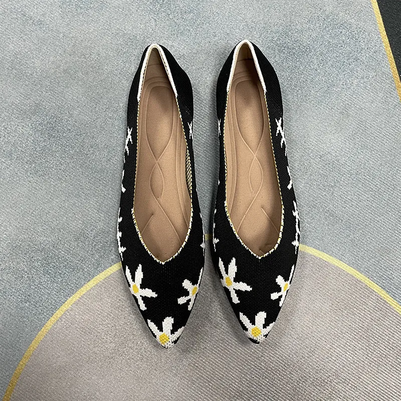 Pointed head shallow mouth flat sole shoes fly woven multi-color commuter shoes boat shoes