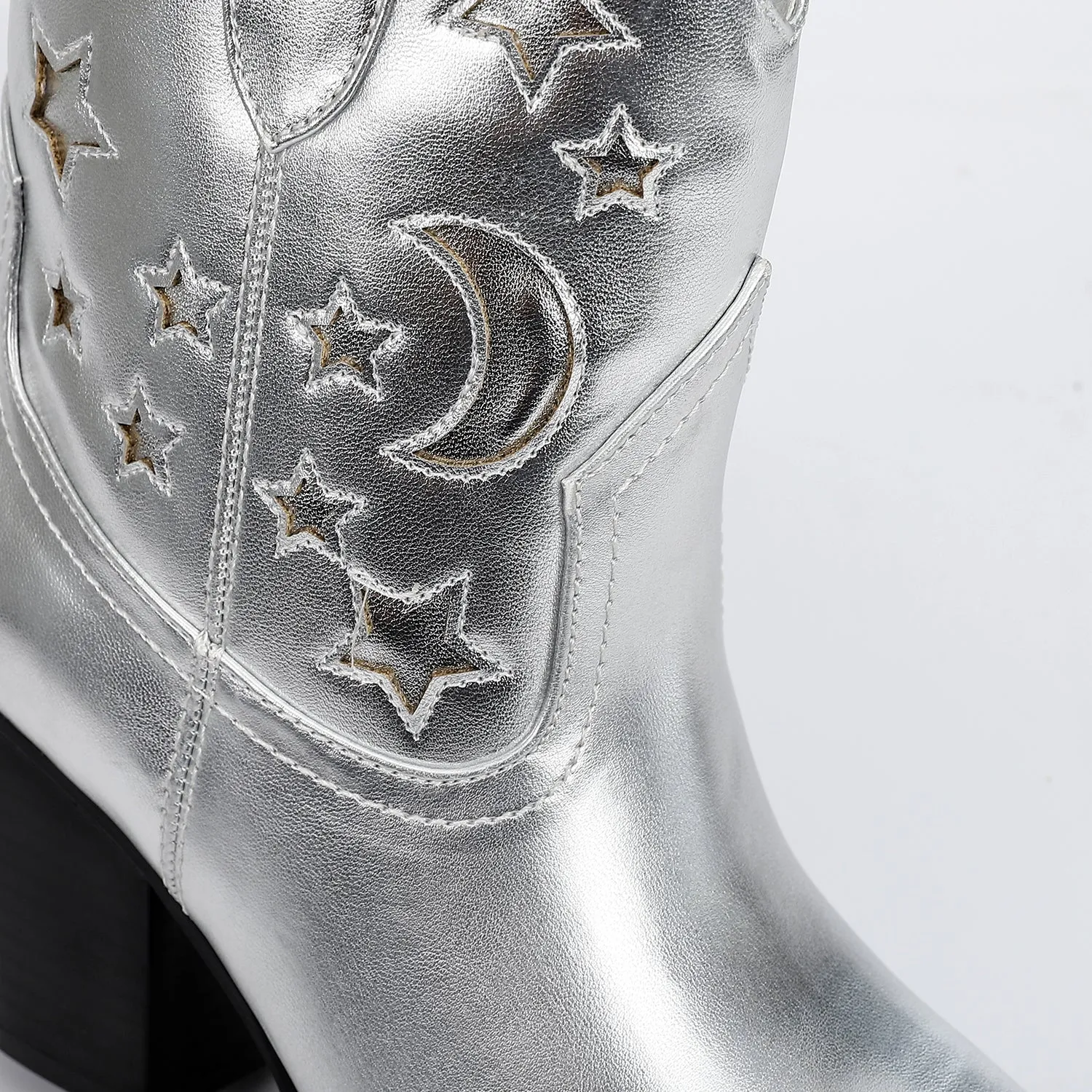PRD-DVTF-007  Crescents & Stars Half Boot