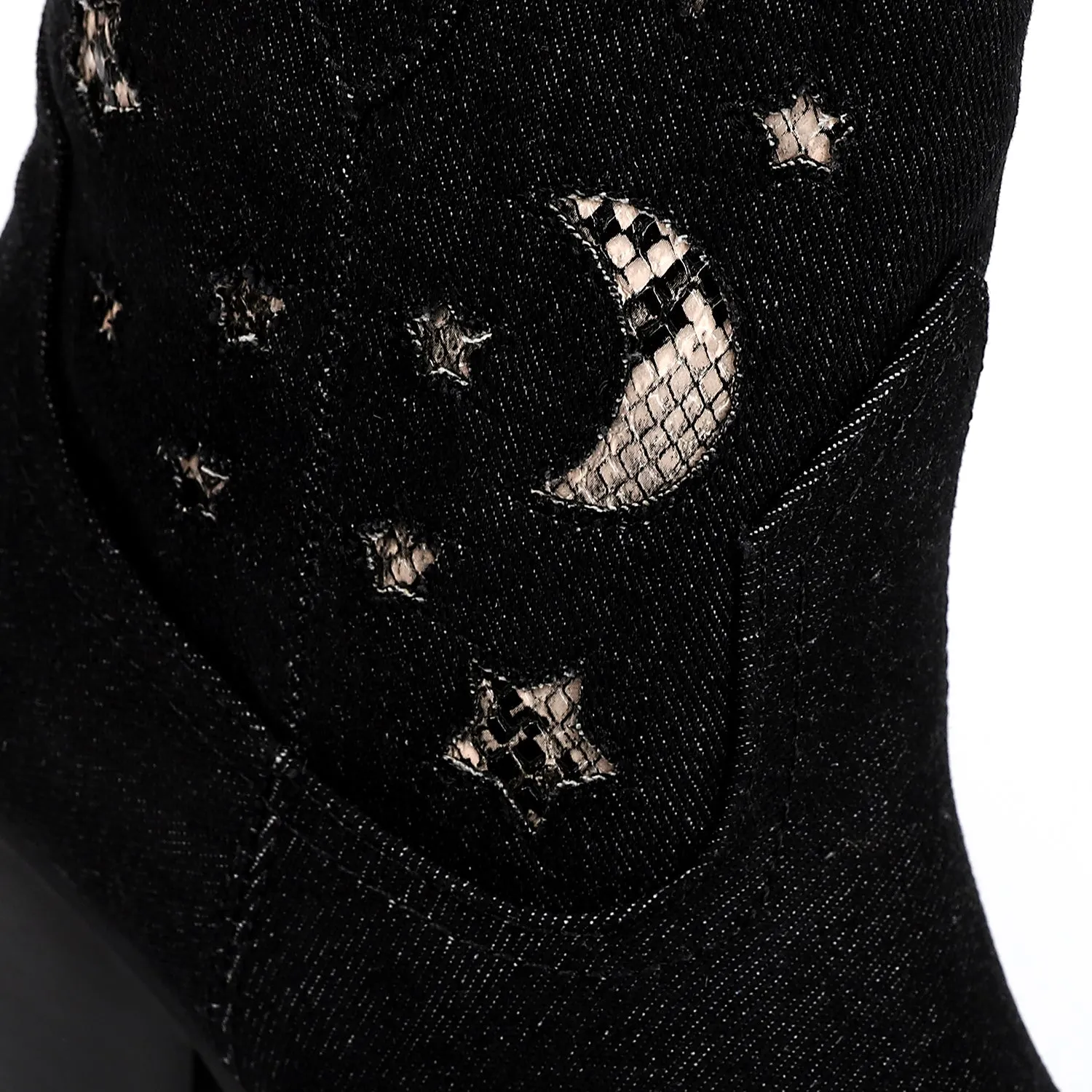 PRD-DVTF-007  Crescents & Stars Half Boot