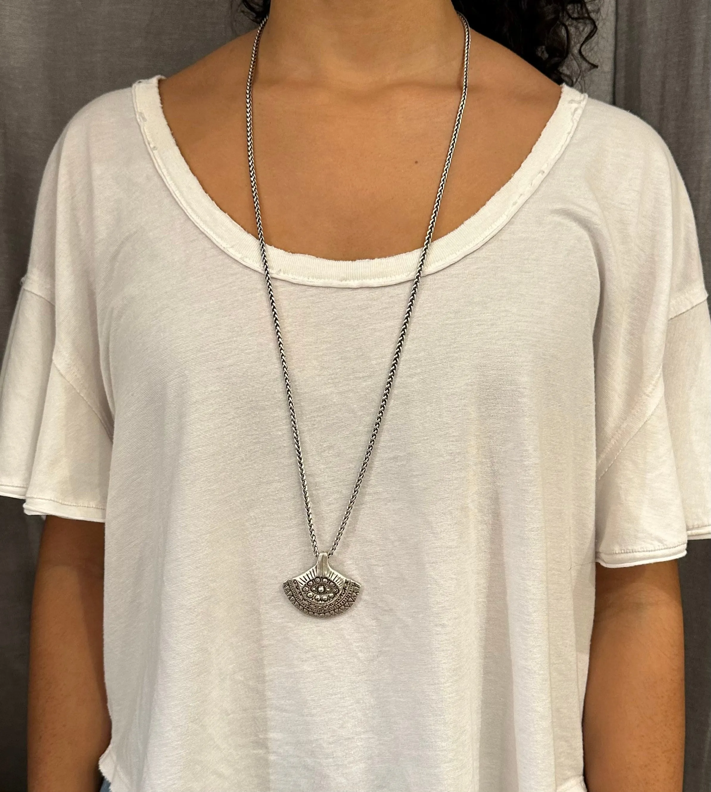 Silver Chunky Long Fan Necklace