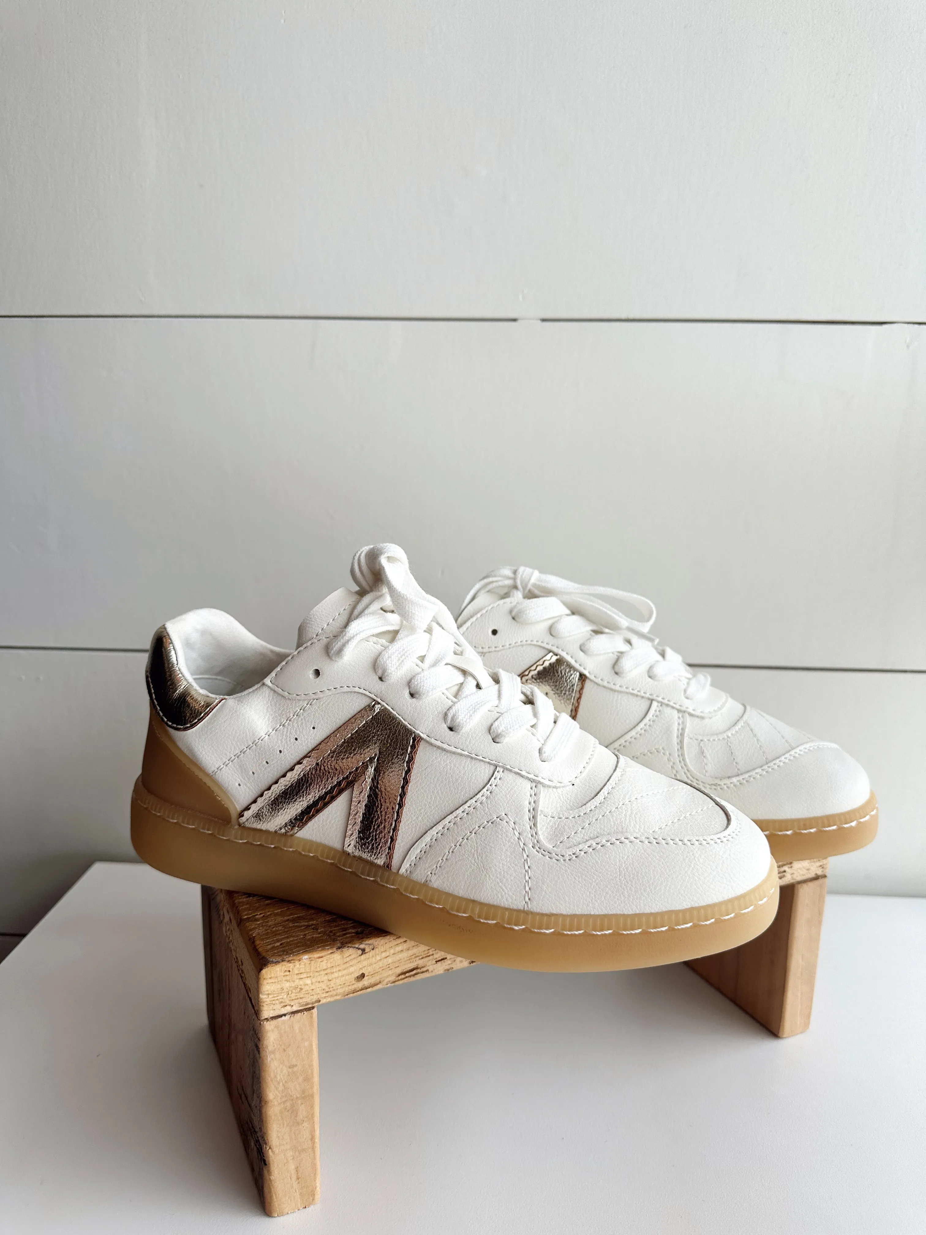 Vesta Platform Sneakers