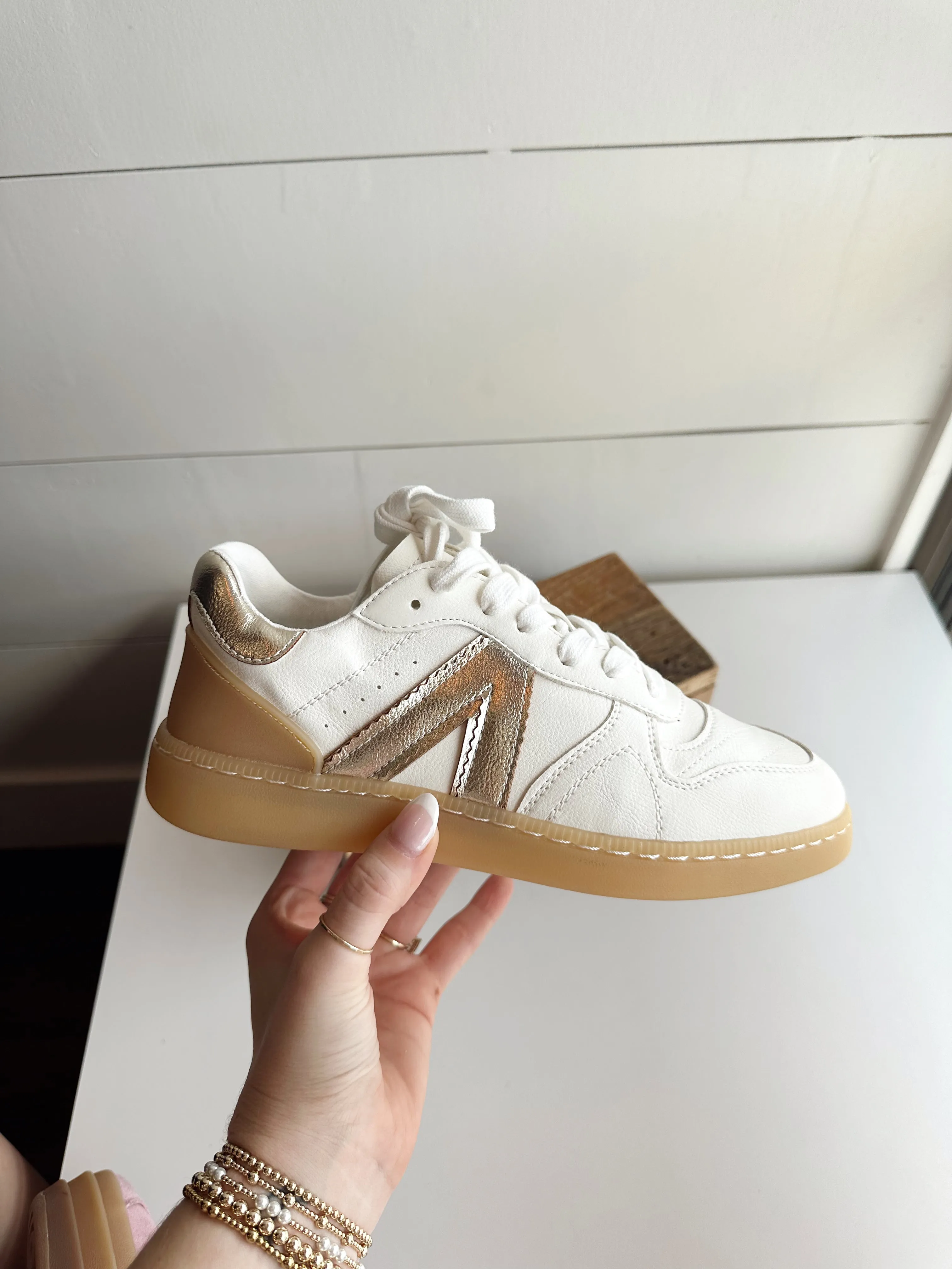 Vesta Platform Sneakers